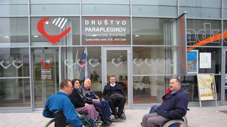 image-565